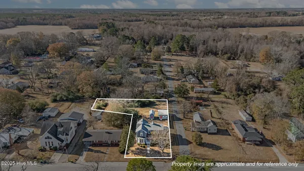 $279,000 | 308 North Front Street, Hamilton, NC 27840