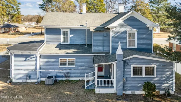 $279,000 | 308 North Front Street, Hamilton, NC 27840