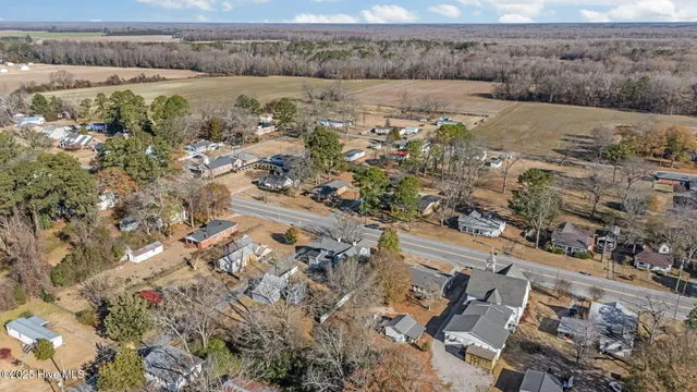 $279,000 | 308 North Front Street, Hamilton, NC 27840