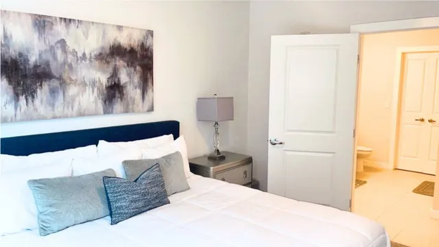 $3,950 | 3382 Peachtree Road, Unit S06, Atlanta, GA 30326