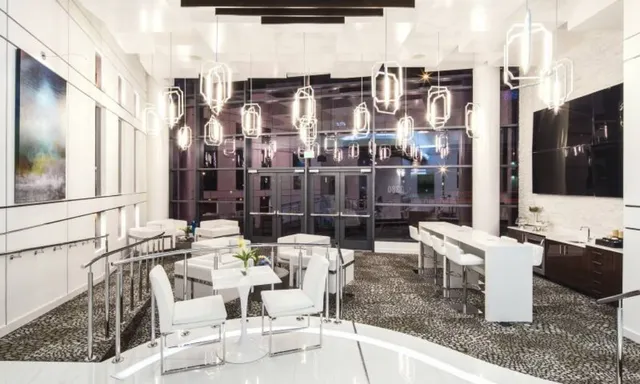 $3,950 | 3382 Peachtree Road, Unit S06, Atlanta, GA 30326