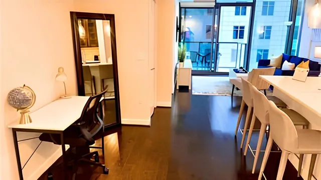 $3,950 | 3382 Peachtree Road, Unit S06, Atlanta, GA 30326