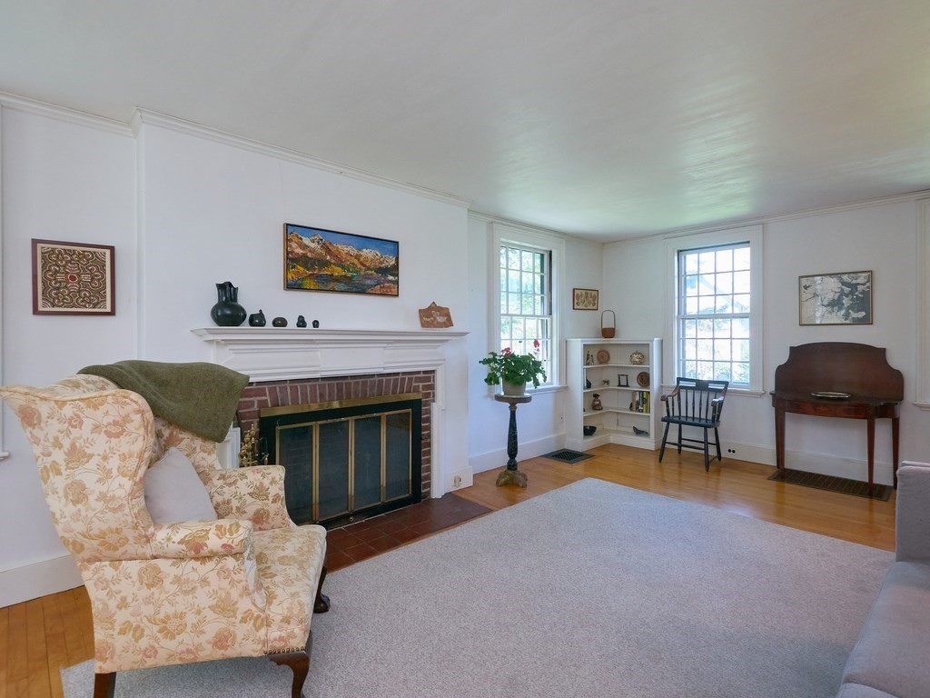 41 Cedar Road Belmont, MA 02478 - Photo 6 of 35 Gallery Image 6