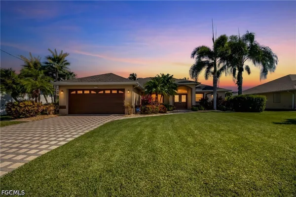 $675,000 | 1913 Southwest 41st Street, Cape Coral, FL 33914