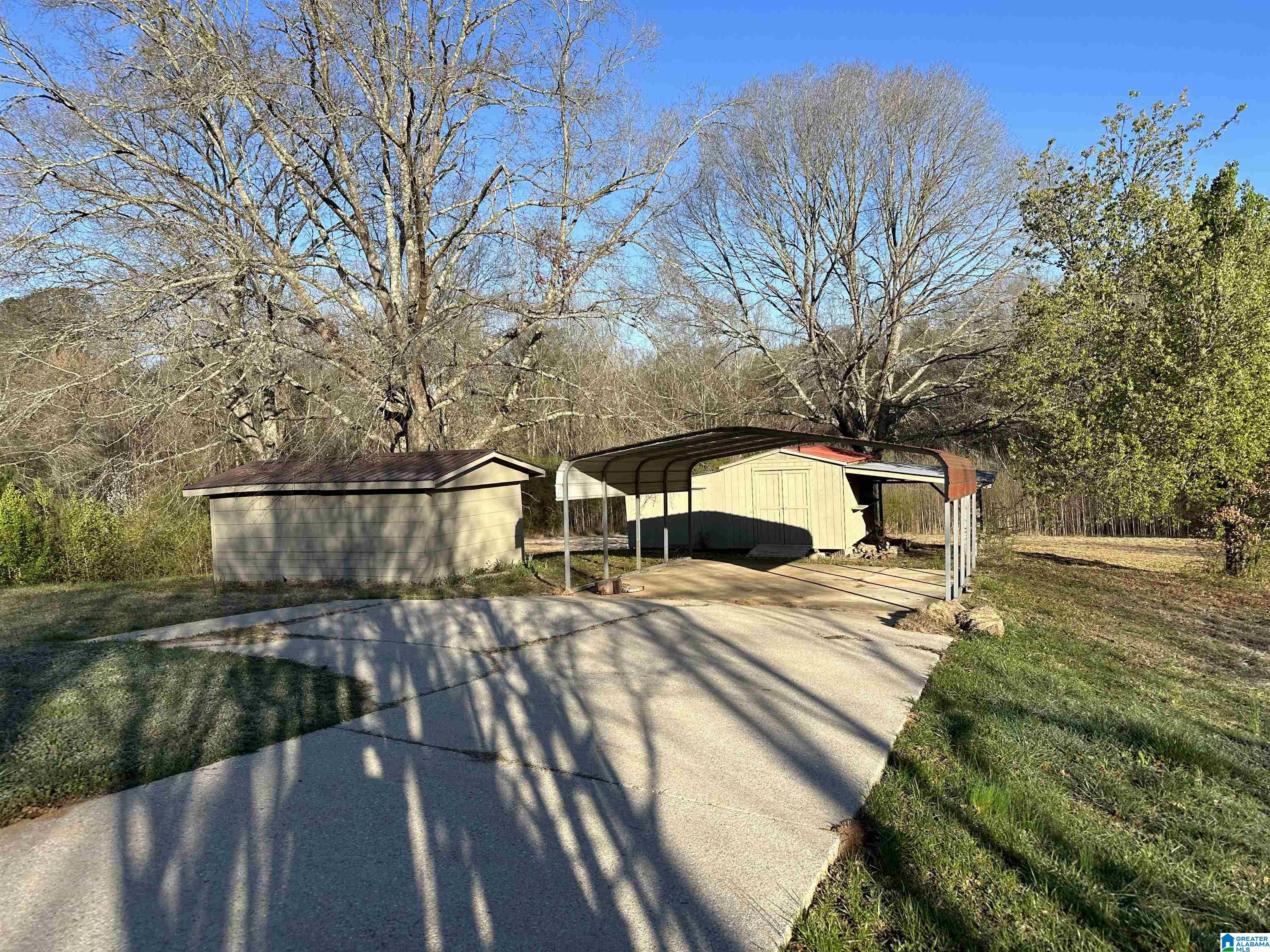 5907 Peeks Hill Road Ohatchee, AL 36271 - Photo 7 of 52
