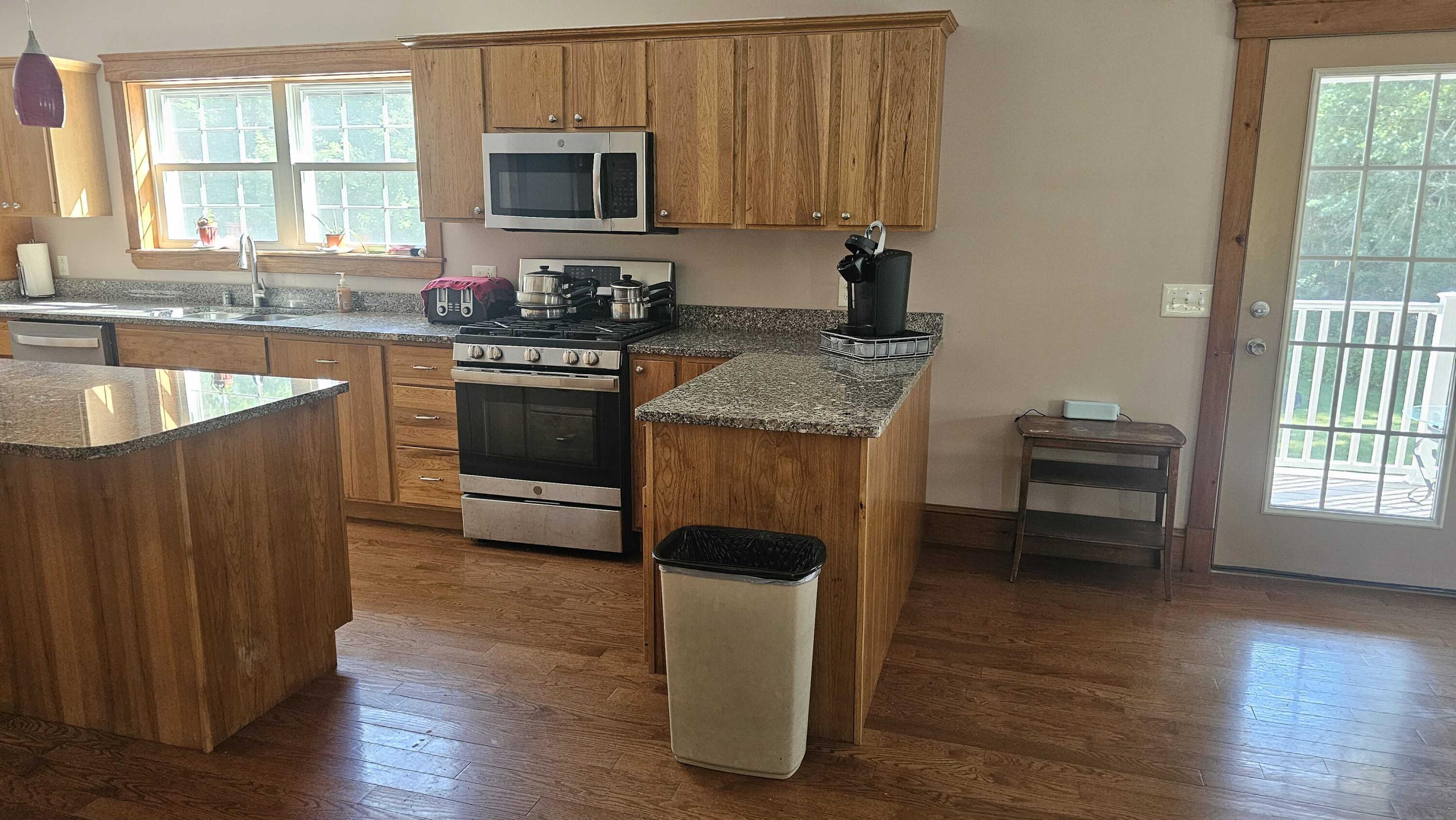 88 Emerald Drive Hampden, ME 04444 - Photo 5 of 50 20230811_160327.MEDIUM