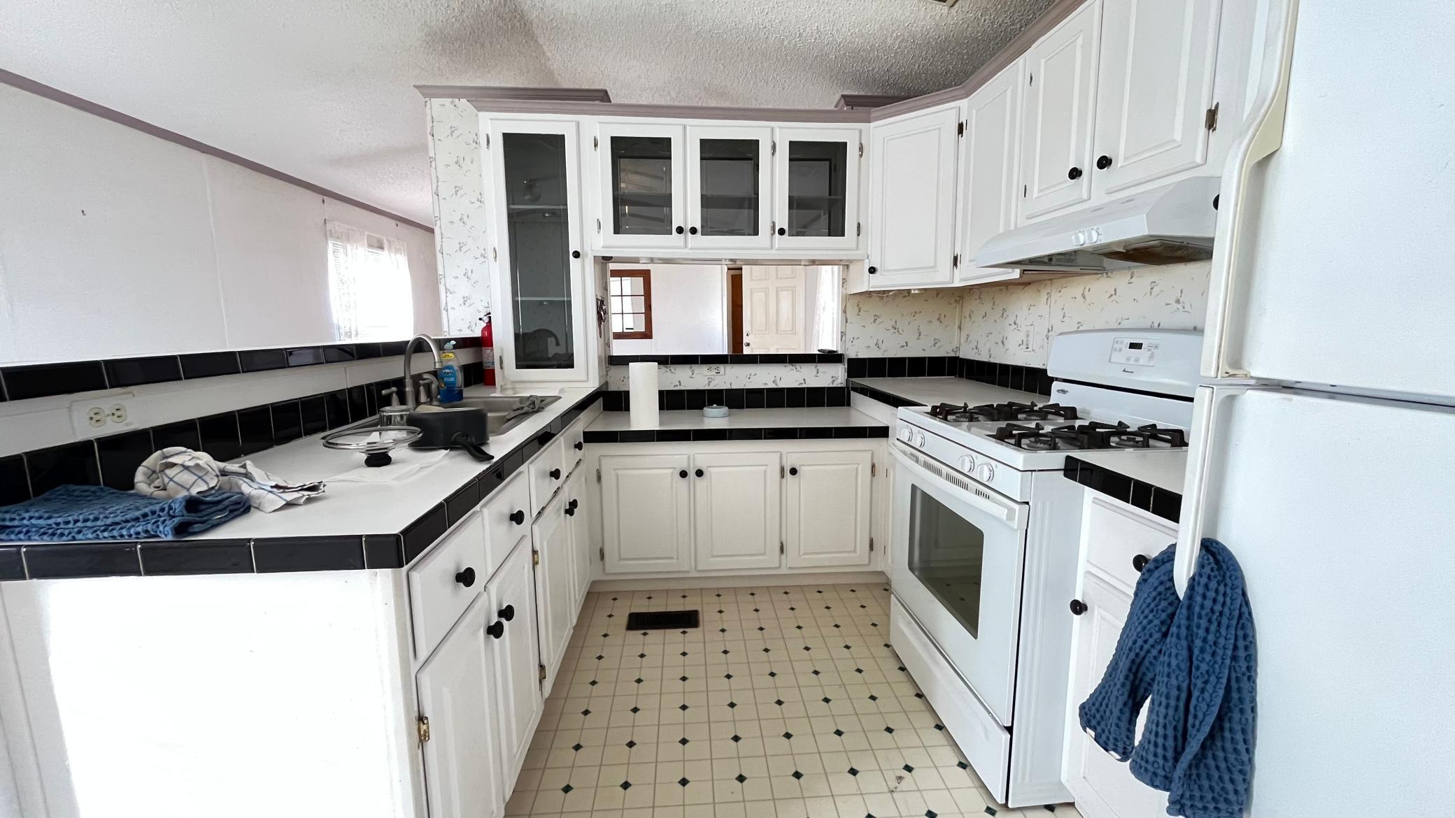 7800 Maple Hill Road, Unit B11 Corcoran, MN 55340 - Photo 1 of 25