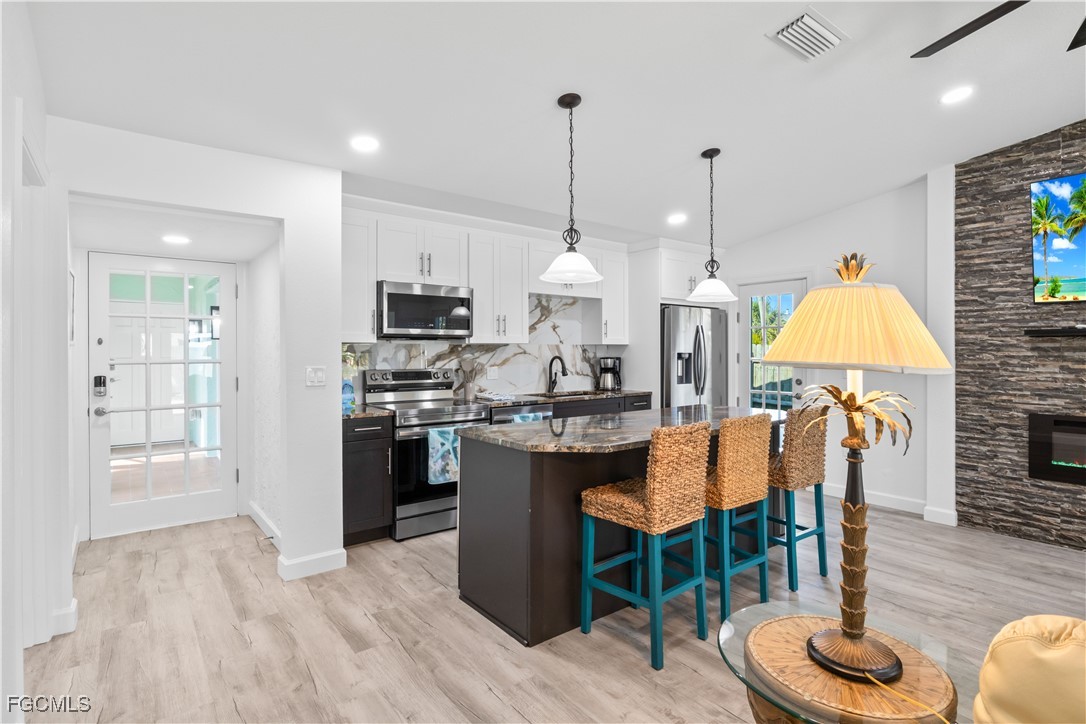 534 Piedmont Road Sanibel, FL 33957 - Photo 11 of 43