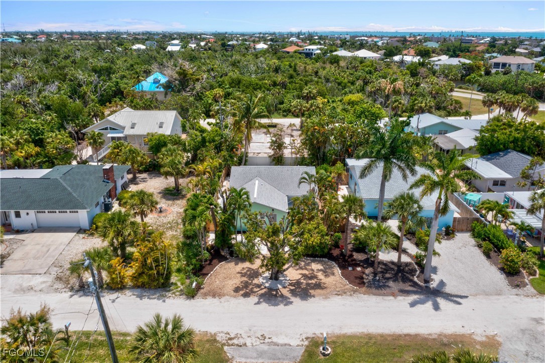 534 Piedmont Road Sanibel, FL 33957 - Photo 39 of 43