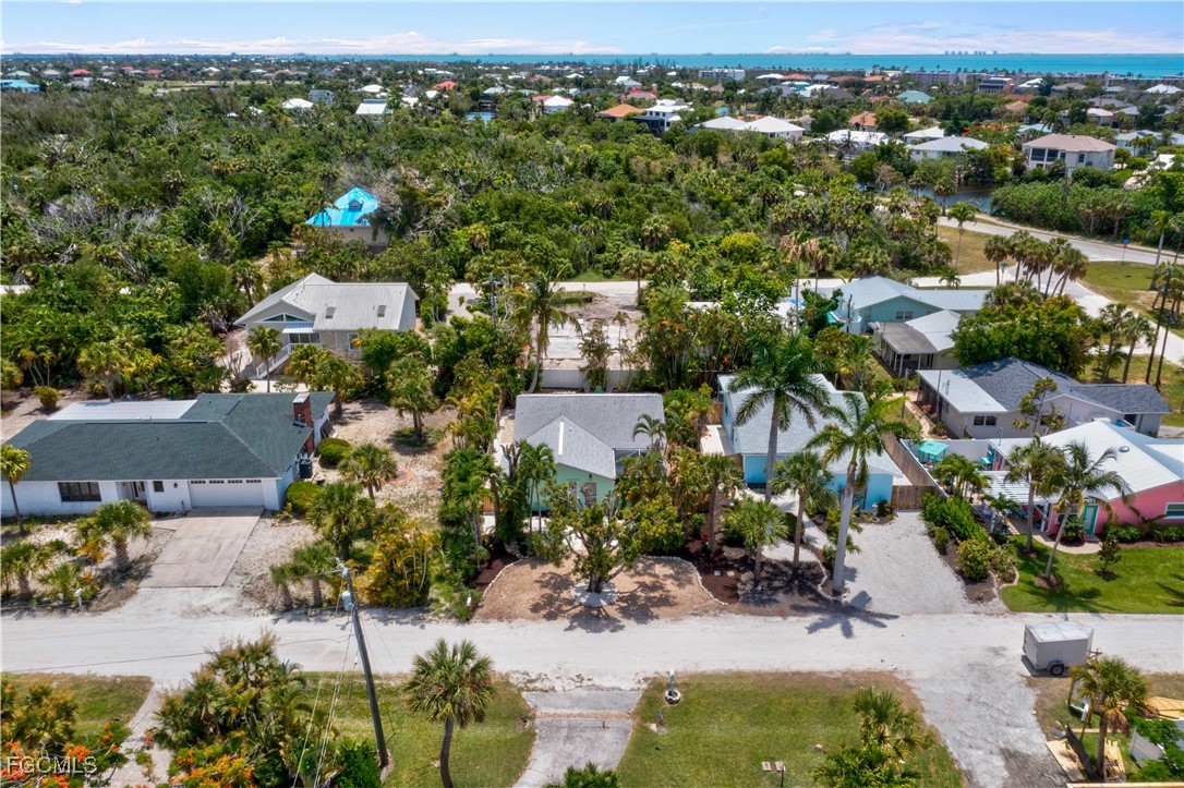 534 Piedmont Road Sanibel, FL 33957 - Photo 40 of 43