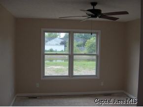 4401 Clearwater Lane Springfield, IL 62703 - Photo 7 of 8 Gallery Image 7