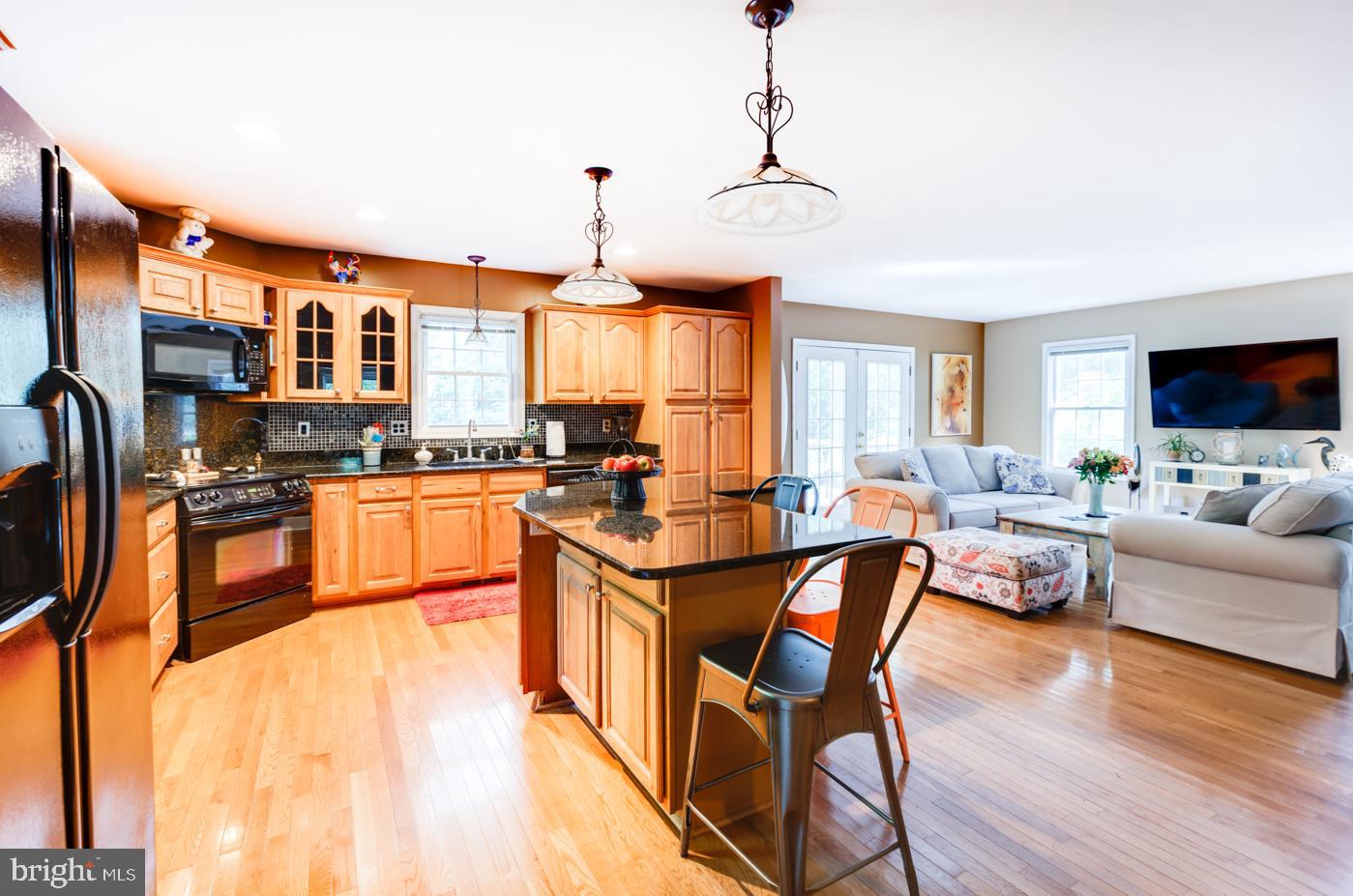 1503 Woodland Road Salisbury, MD 21801 - Photo 11 of 36 Granite Counter Tops and Tile Backsplash