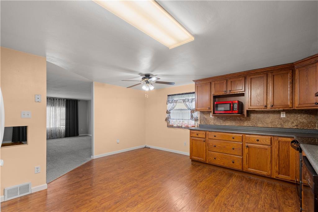 314 Franklin Farms Road Washington, PA 15301 - Photo 12 of 46 Fully equipped kitchen