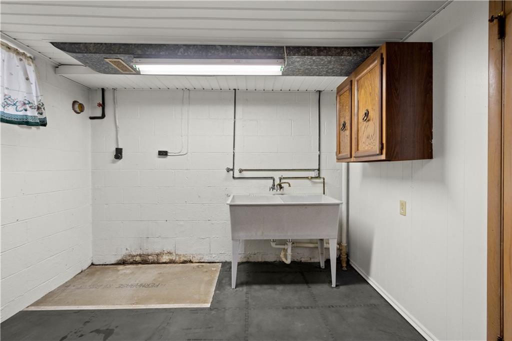 314 Franklin Farms Road Washington, PA 15301 - Photo 31 of 46 Another laundry room