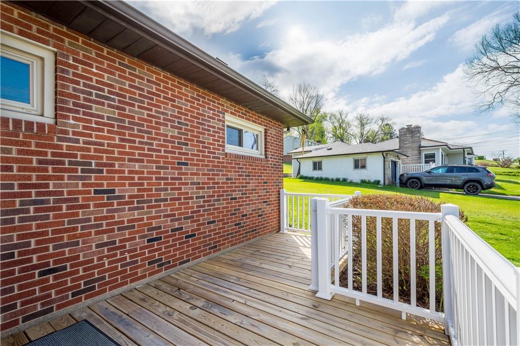 314 Franklin Farms Road Washington, PA 15301 - Photo 4 of 46