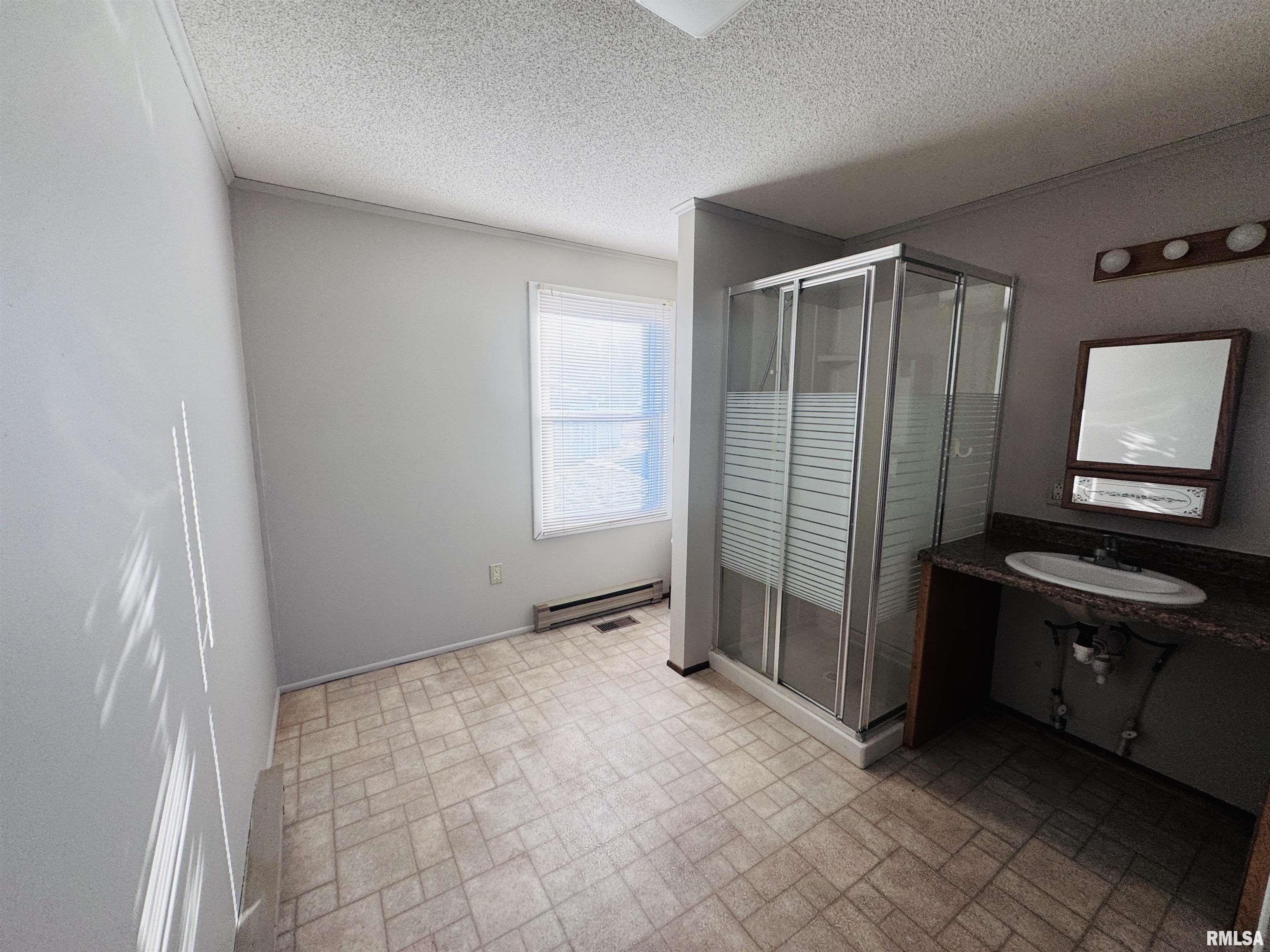 1625 East Murray Street Macomb, IL 61455 - Photo 13 of 34