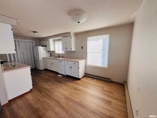 $89,000 | 1625 East Murray Street, Macomb, IL 61455