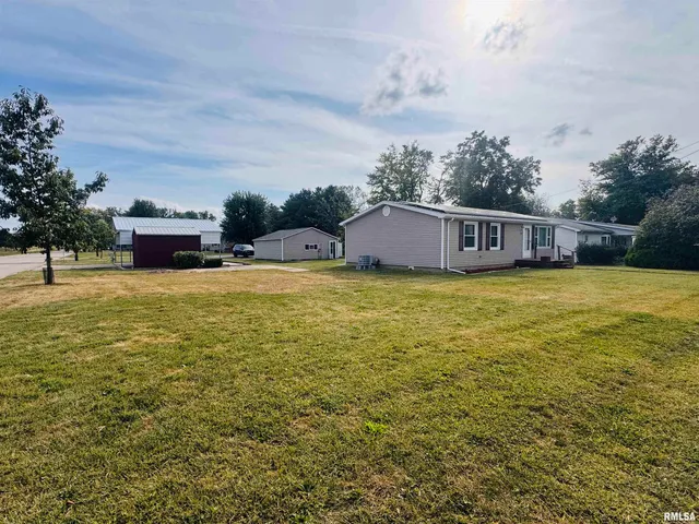 $89,000 | 1625 East Murray Street, Macomb, IL 61455