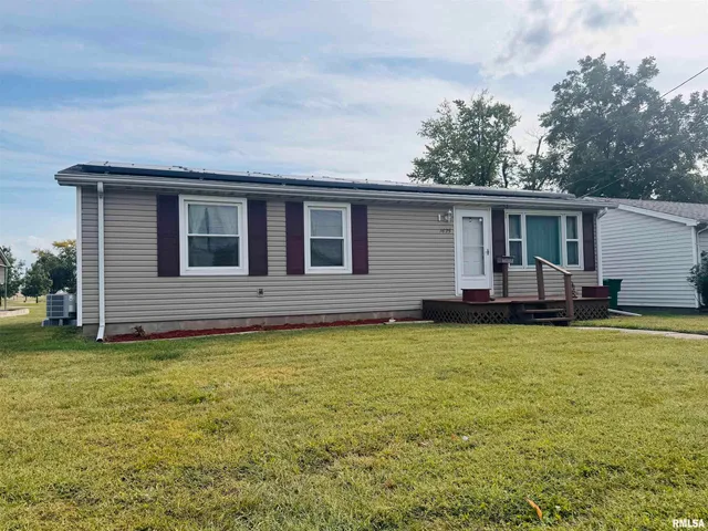 $89,000 | 1625 East Murray Street, Macomb, IL 61455