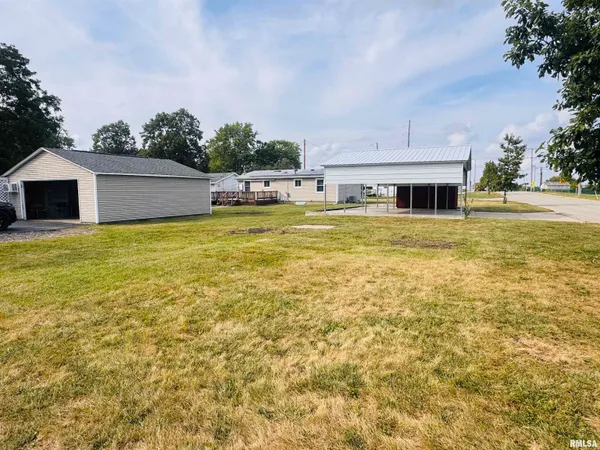 $89,000 | 1625 East Murray Street, Macomb, IL 61455