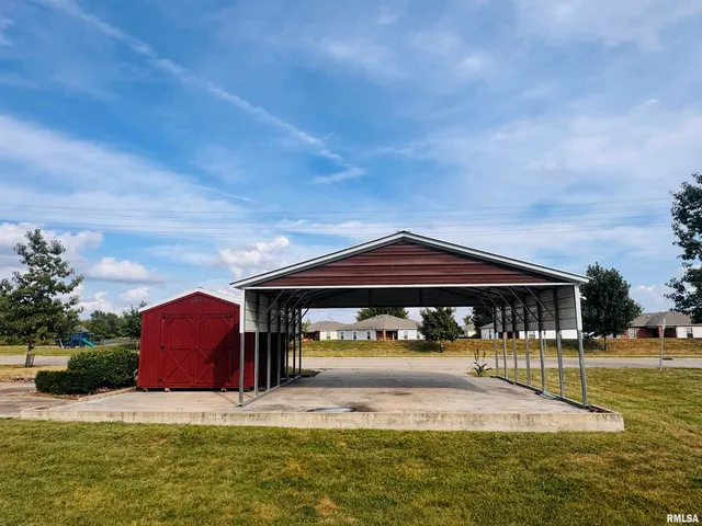 $89,000 | 1625 East Murray Street, Macomb, IL 61455