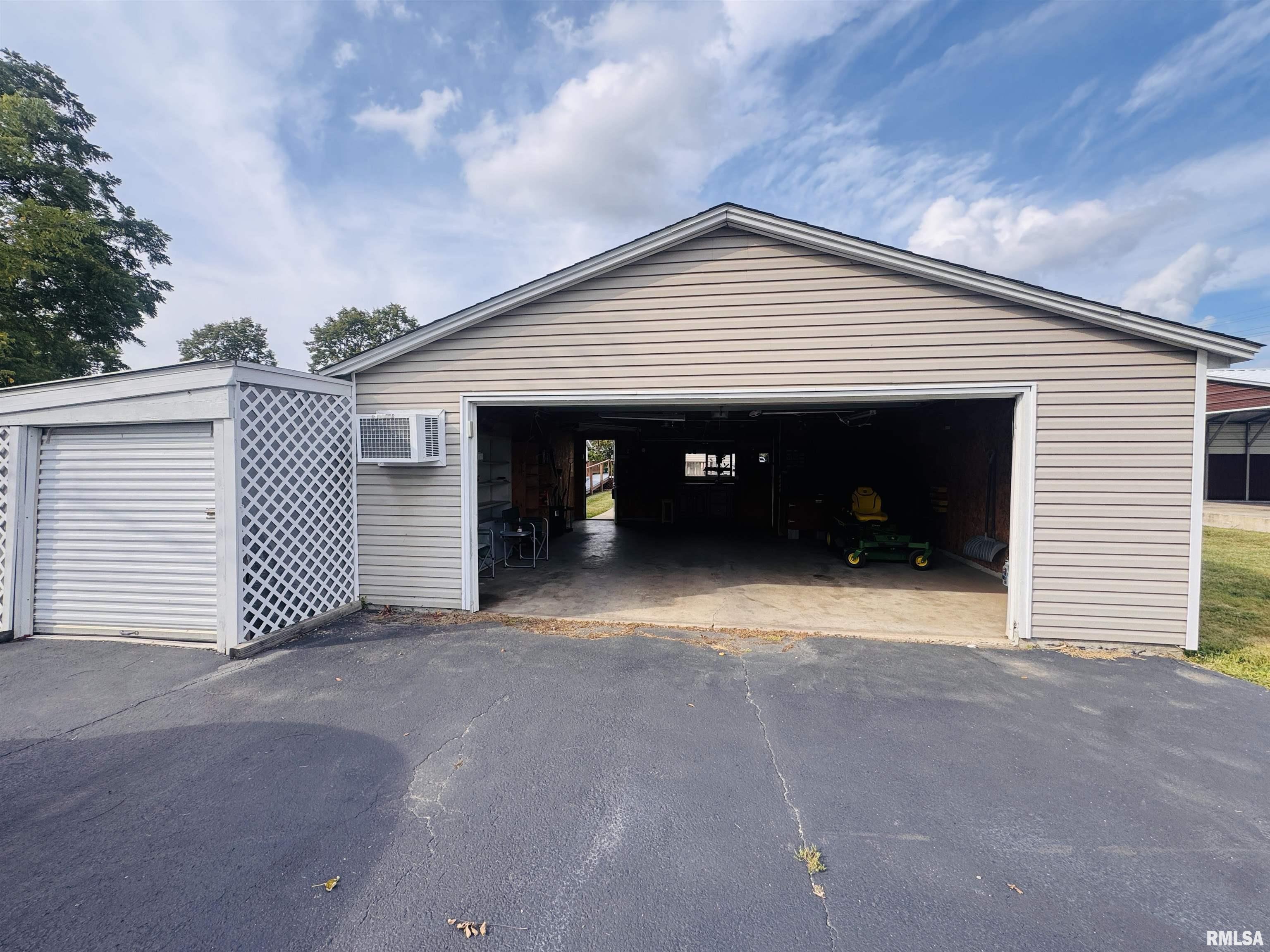 1625 East Murray Street Macomb, IL 61455 - Photo 30 of 38