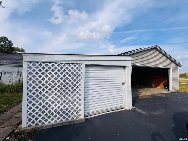 $89,000 | 1625 East Murray Street, Macomb, IL 61455