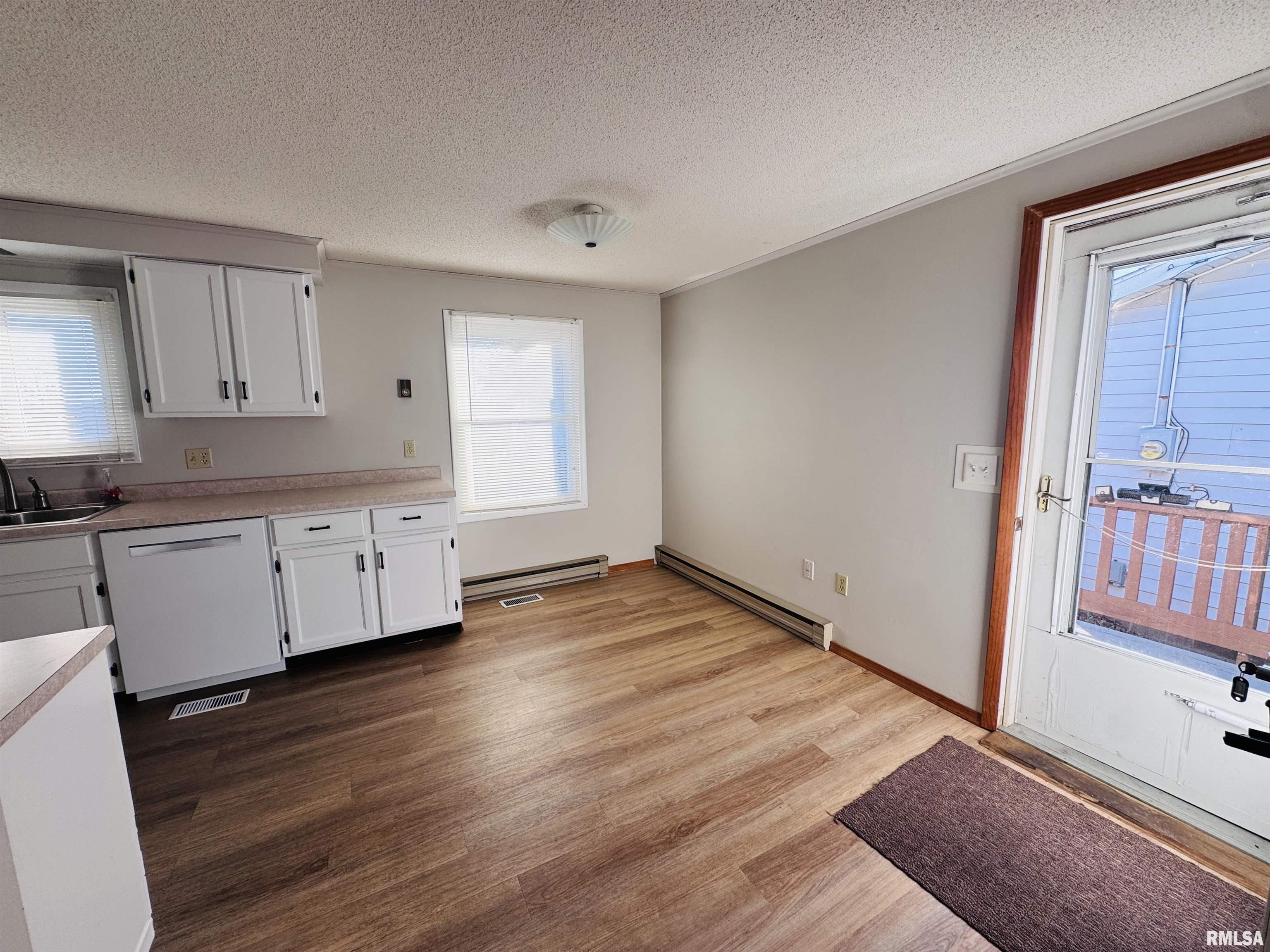 1625 East Murray Street Macomb, IL 61455 - Photo 4 of 34