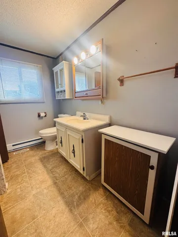 $89,000 | 1625 East Murray Street, Macomb, IL 61455