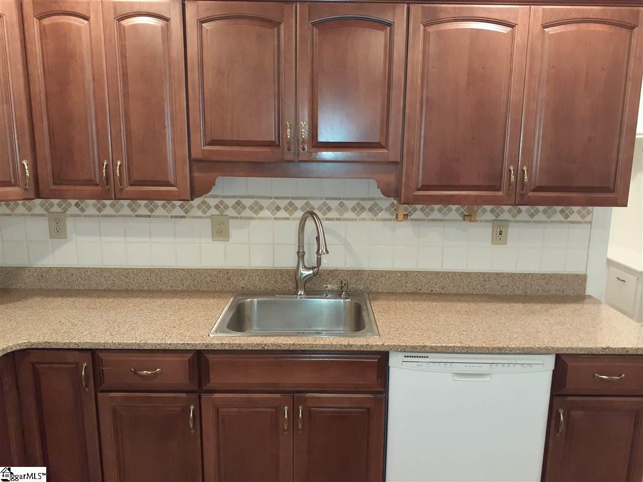 302 Hermitage Road Greenville, SC 29615 - Photo 11 of 28 Gallery Image 11