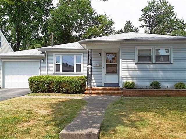 53 Cynthia Lane Rochester, NY 14621 - Photo 1 of 1 Exterior Front