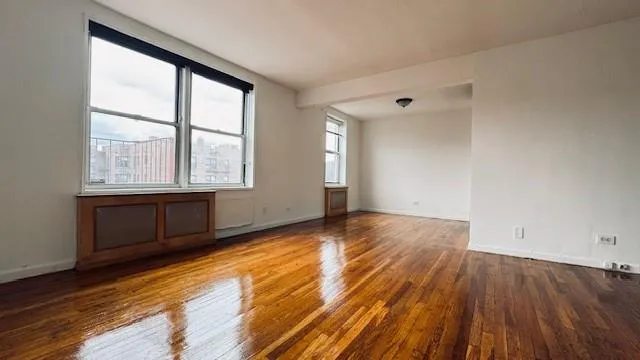 $375,000 | 144-30 Roosevelt Avenue, Unit 617 | Murray Hill - Flushing