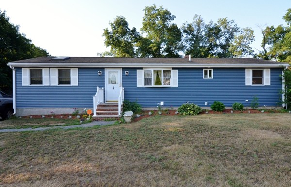 5 Janice Road Billerica, MA 01821 - Photo 1 of 18 Gallery Image 1