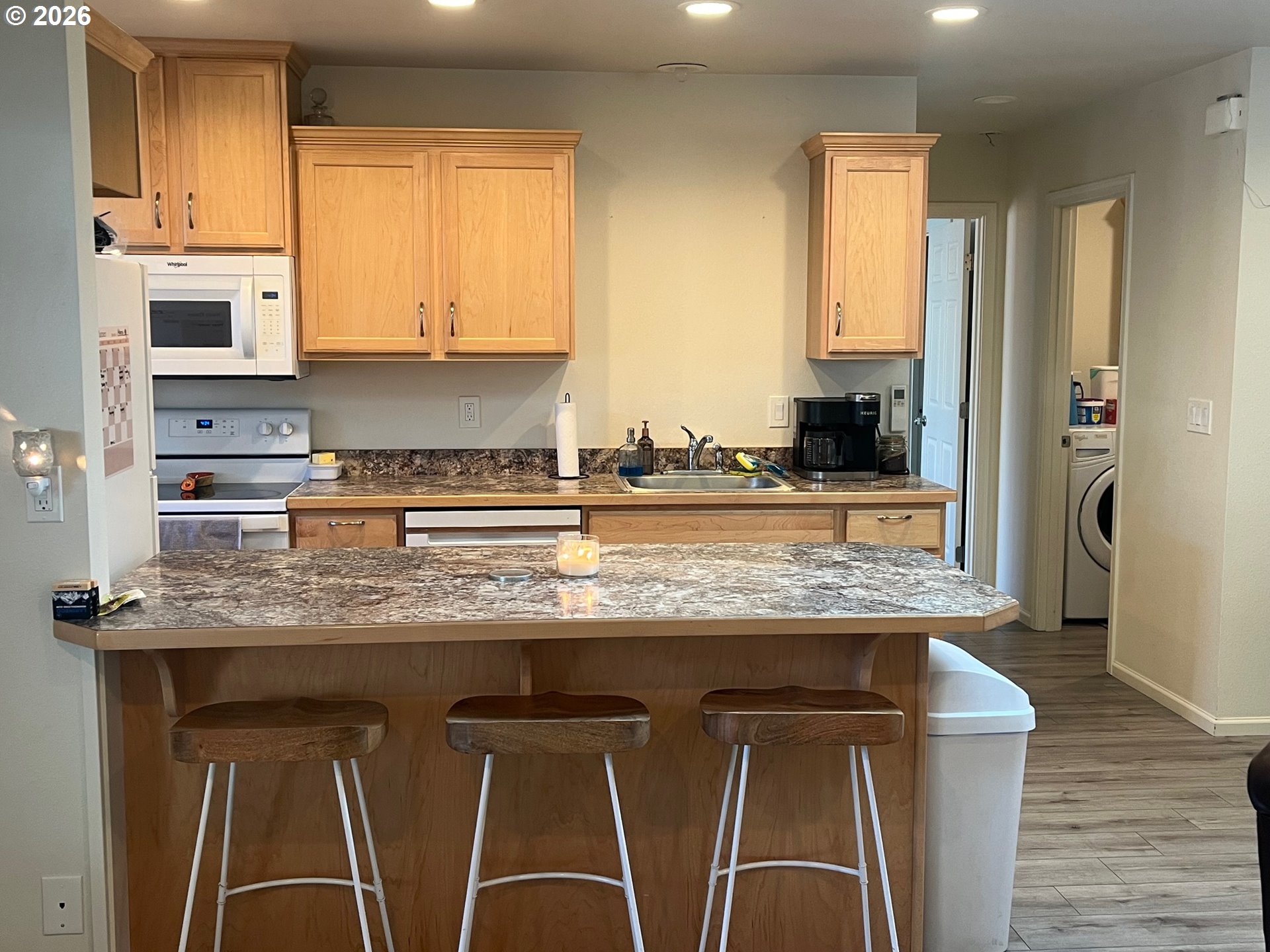 1610 19th Street Florence, OR 97439 - Photo 30 of 48 Kitchen