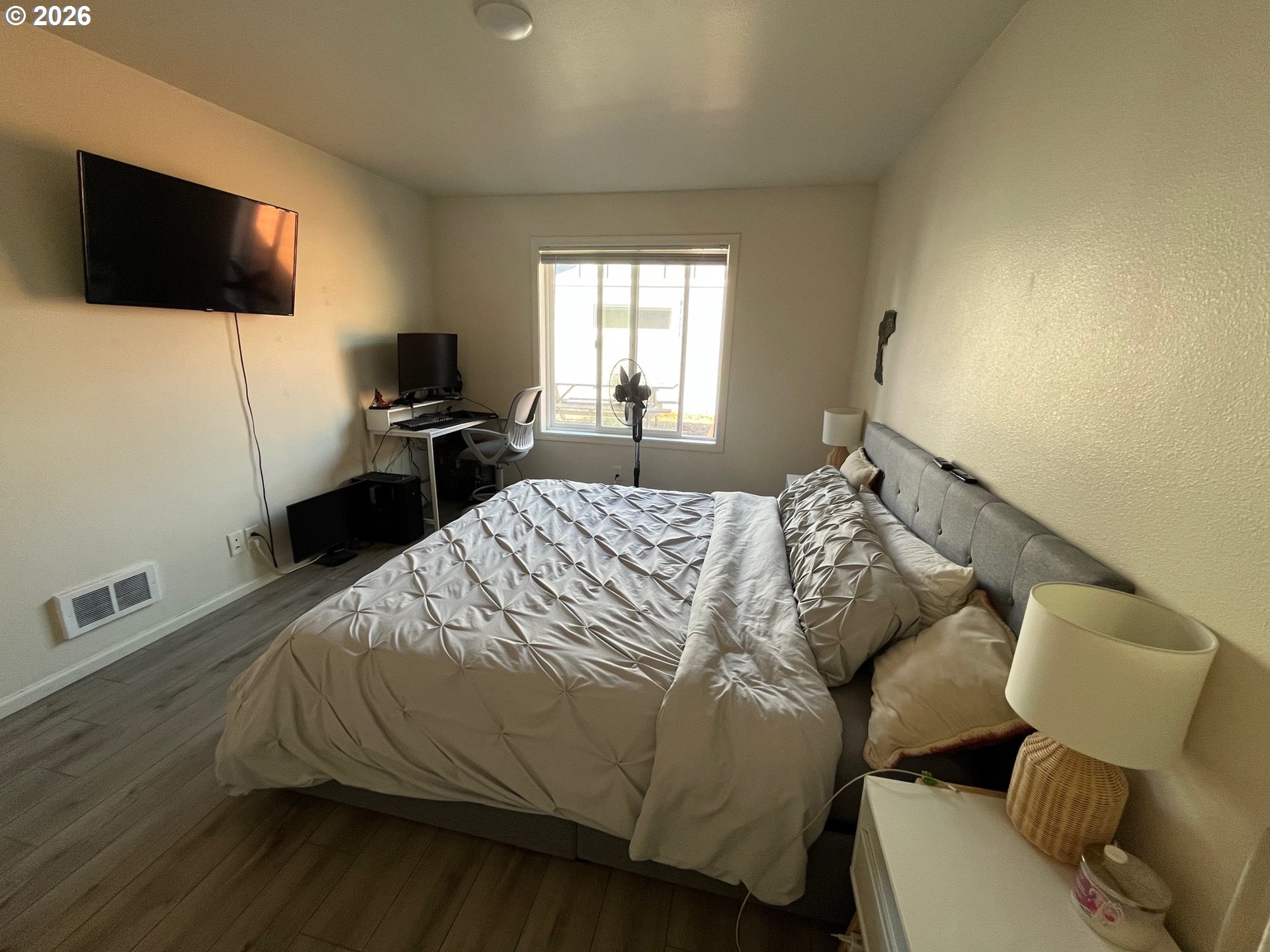 1610 19th Street Florence, OR 97439 - Photo 34 of 48 Bedroom, Primary