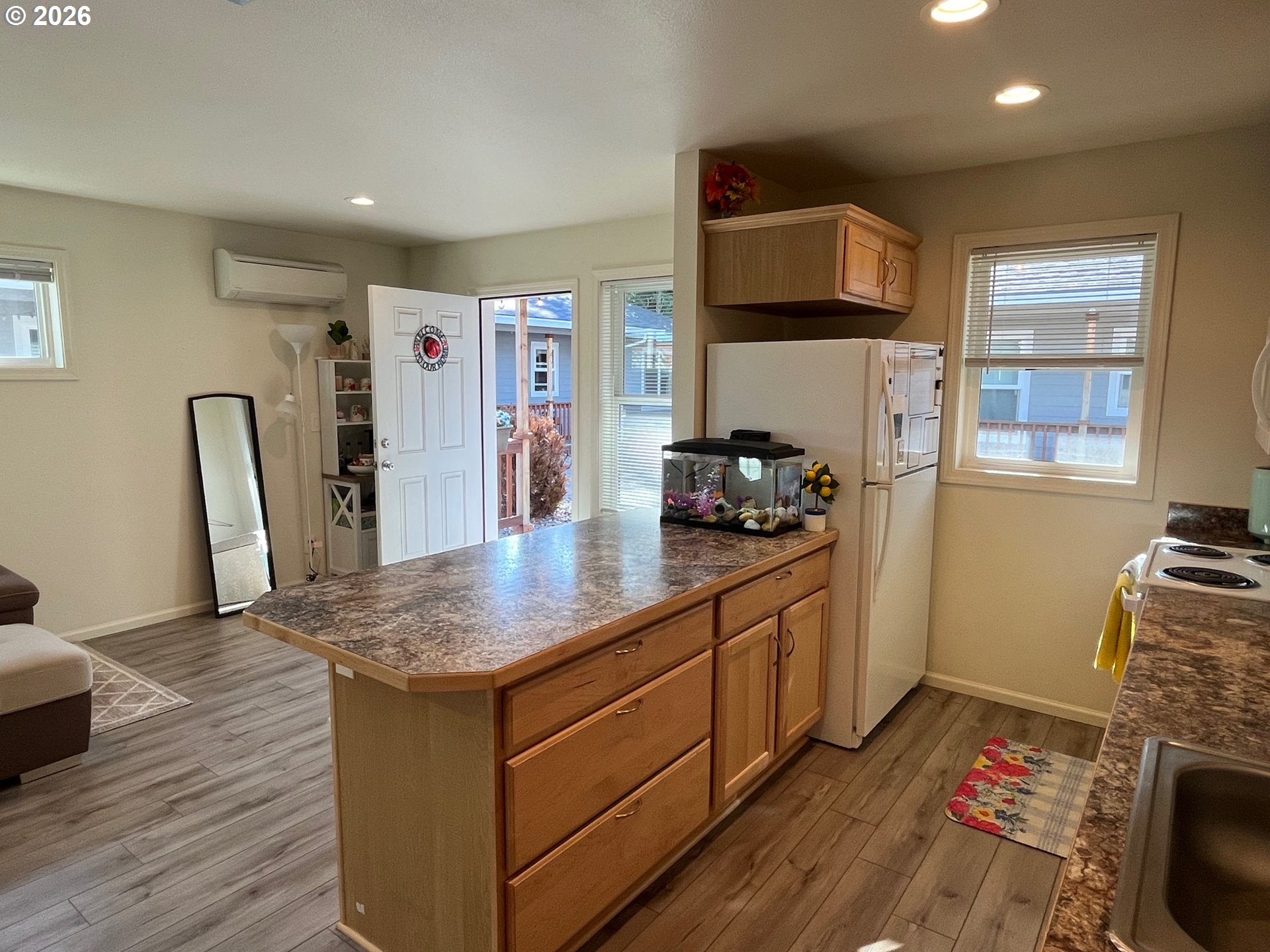 1610 19th Street Florence, OR 97439 - Photo 40 of 48 Kitchen