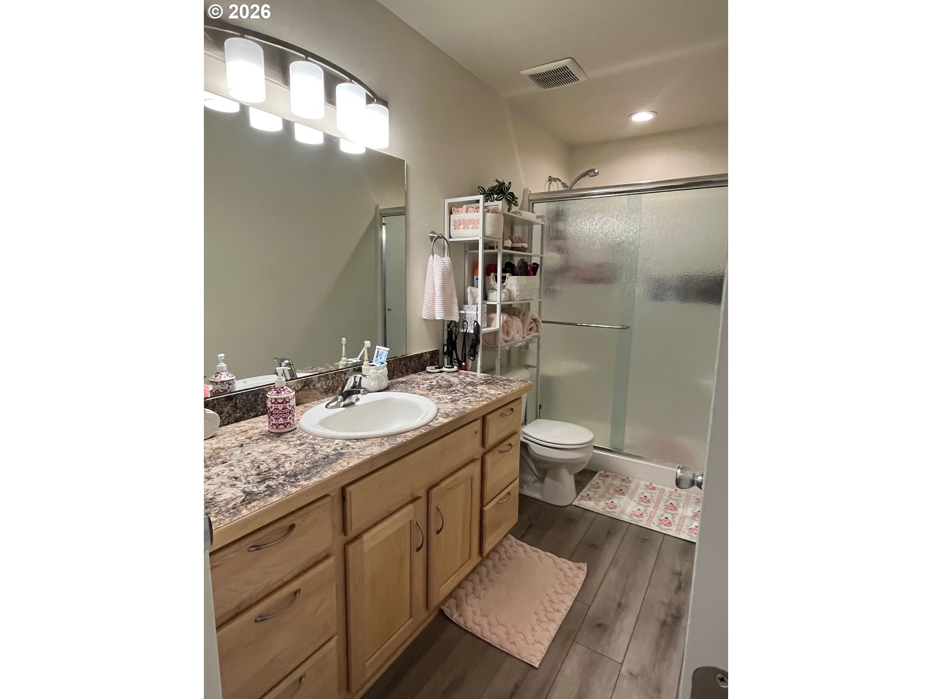 1610 19th Street Florence, OR 97439 - Photo 42 of 48 Bathroom