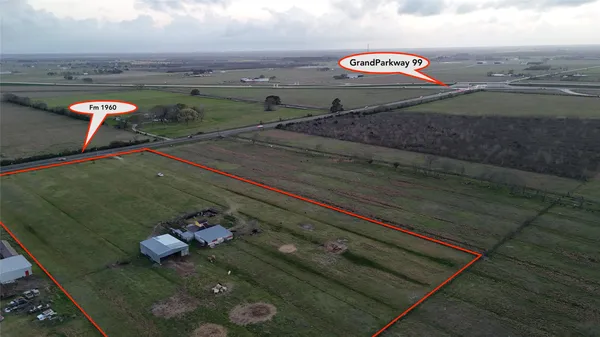 $3,500 | 5960 Farm To Market 1960, Dayton, TX 77535