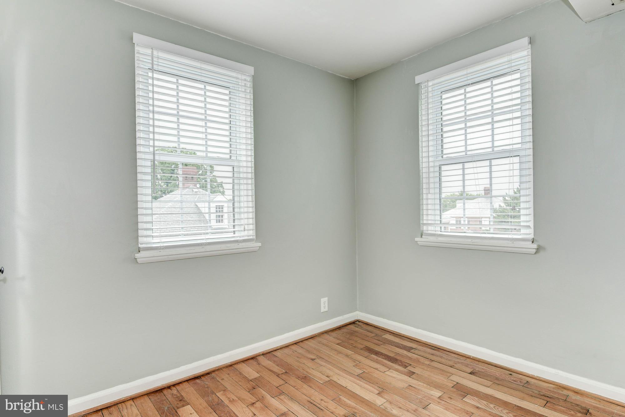 4207 32nd Road South Arlington, VA 22206 - Photo 15 of 25 Bedroom
