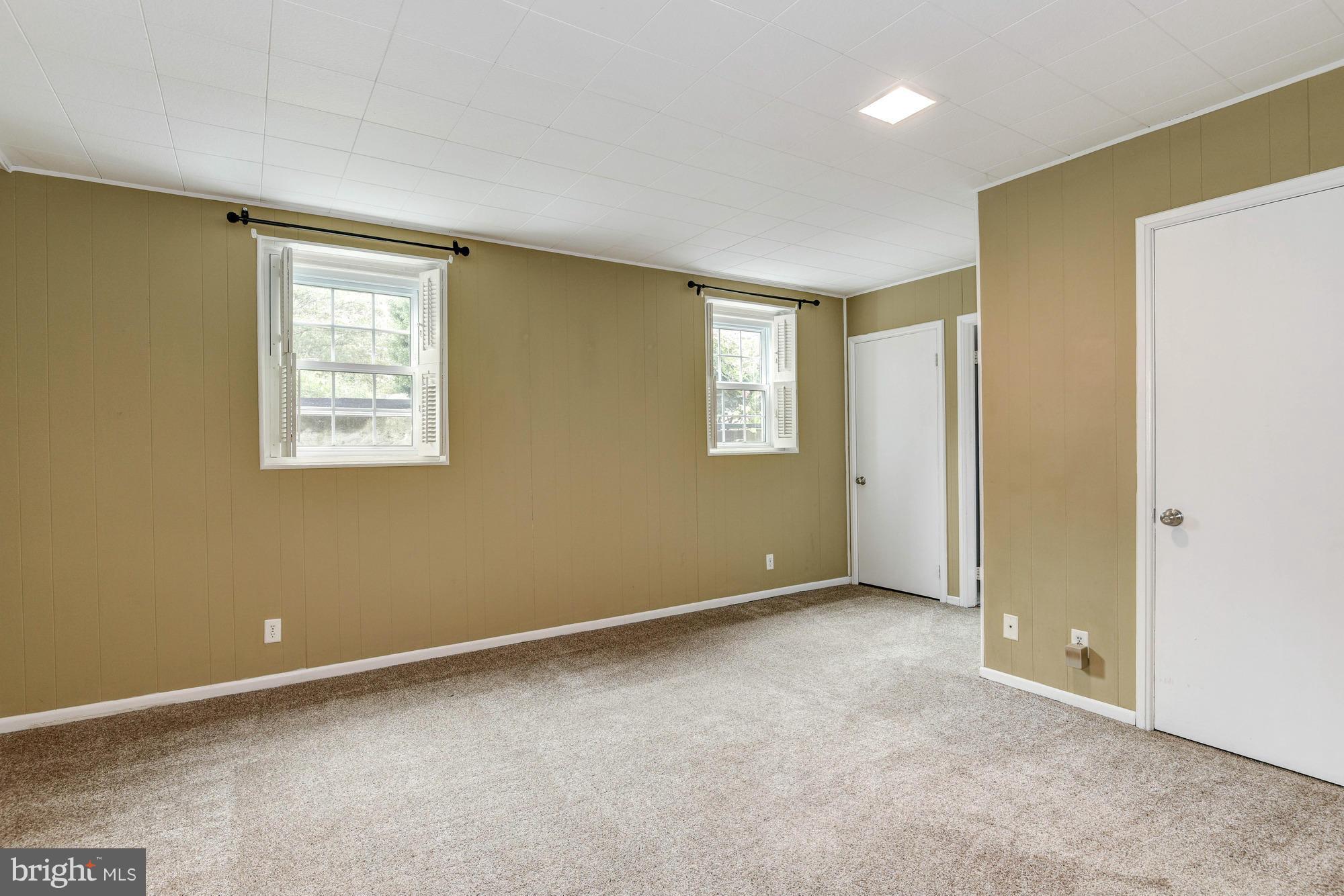 4207 32nd Road South Arlington, VA 22206 - Photo 20 of 25 Family Room