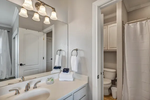 $930,000 | 3111 Burnside Circle, Lago Vista, TX 78645