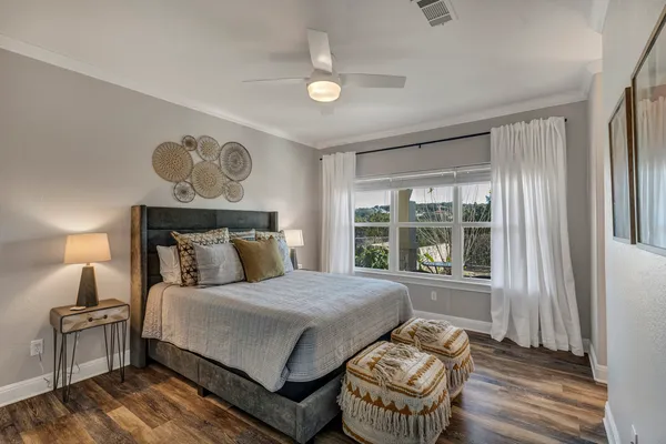 $930,000 | 3111 Burnside Circle, Lago Vista, TX 78645