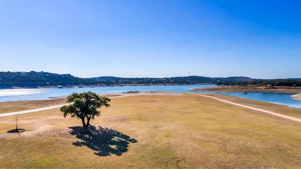 $930,000 | 3111 Burnside Circle, Lago Vista, TX 78645