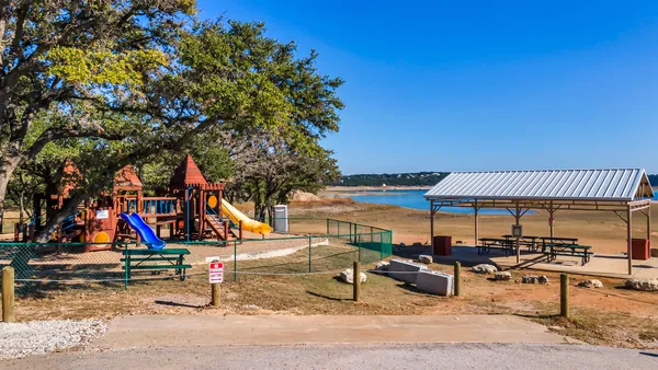 $930,000 | 3111 Burnside Circle, Lago Vista, TX 78645