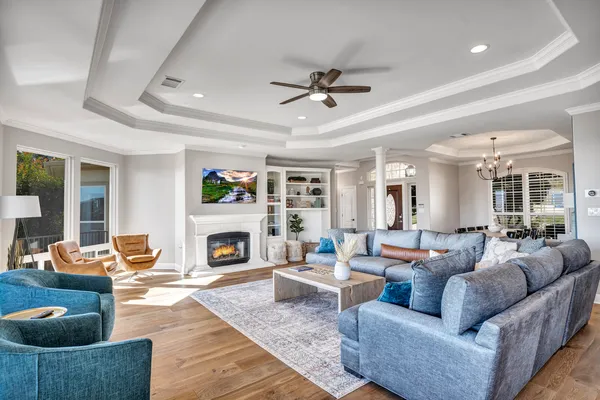 $930,000 | 3111 Burnside Circle, Lago Vista, TX 78645