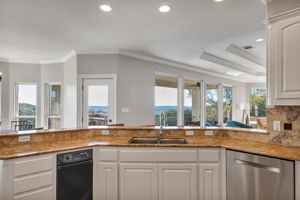 $930,000 | 3111 Burnside Circle, Lago Vista, TX 78645