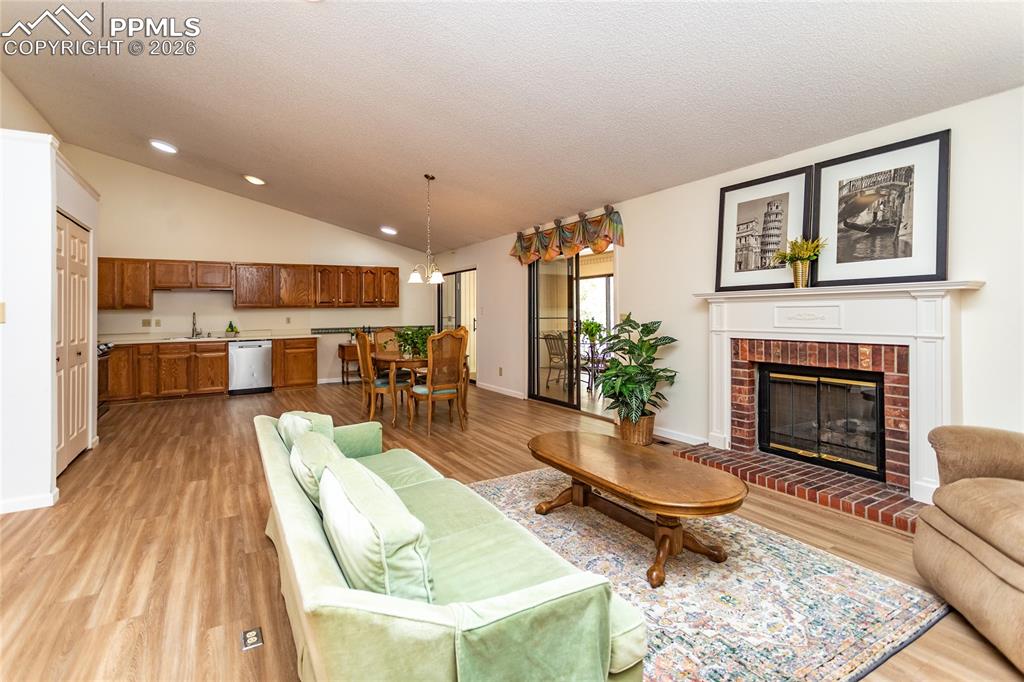 2053 Windham Way Colorado Springs, CO 80906 - Photo 9 of 49