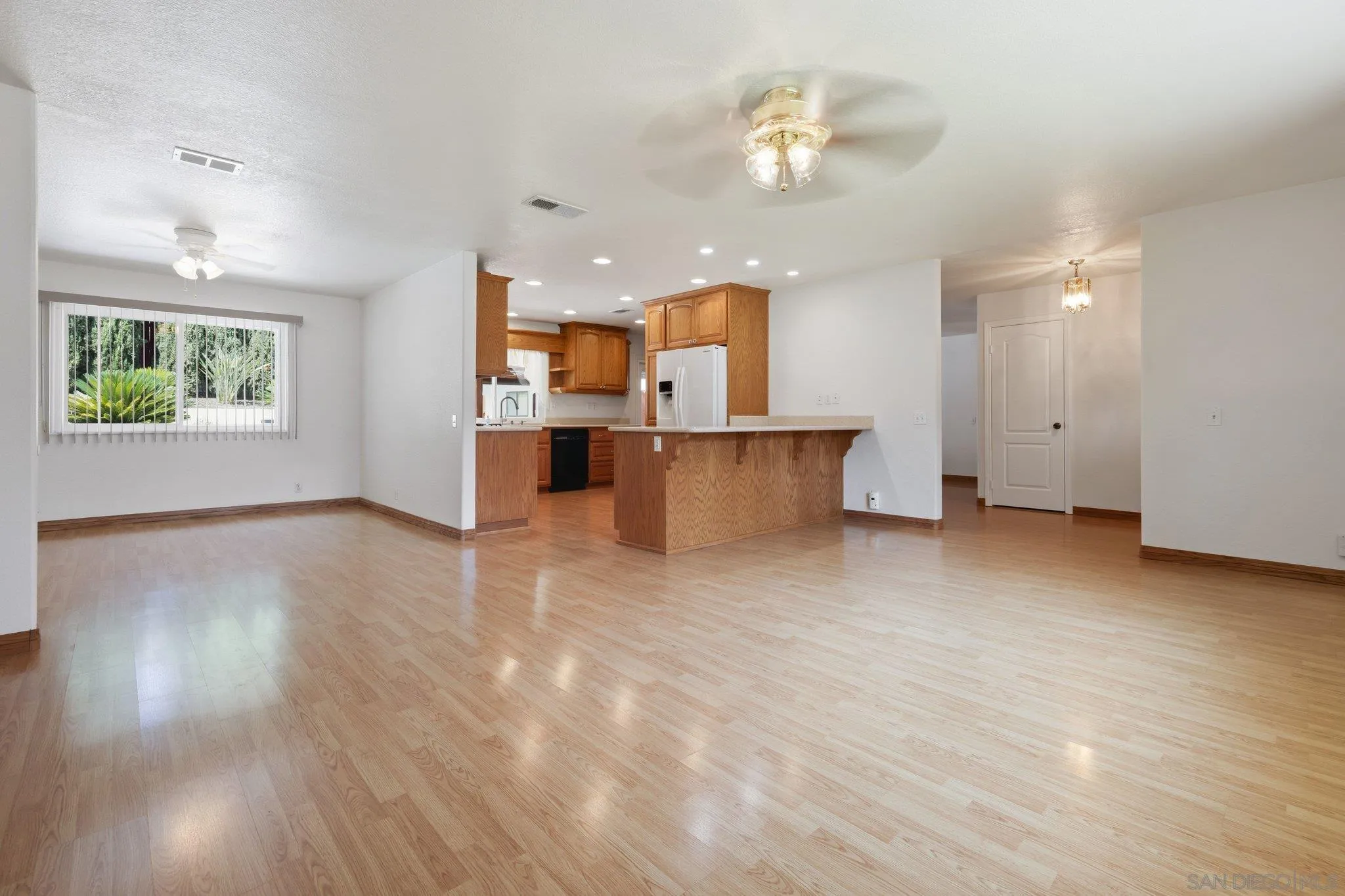 12175 Gay Rio Drive Lakeside, CA 92040 - Photo 11 of 29