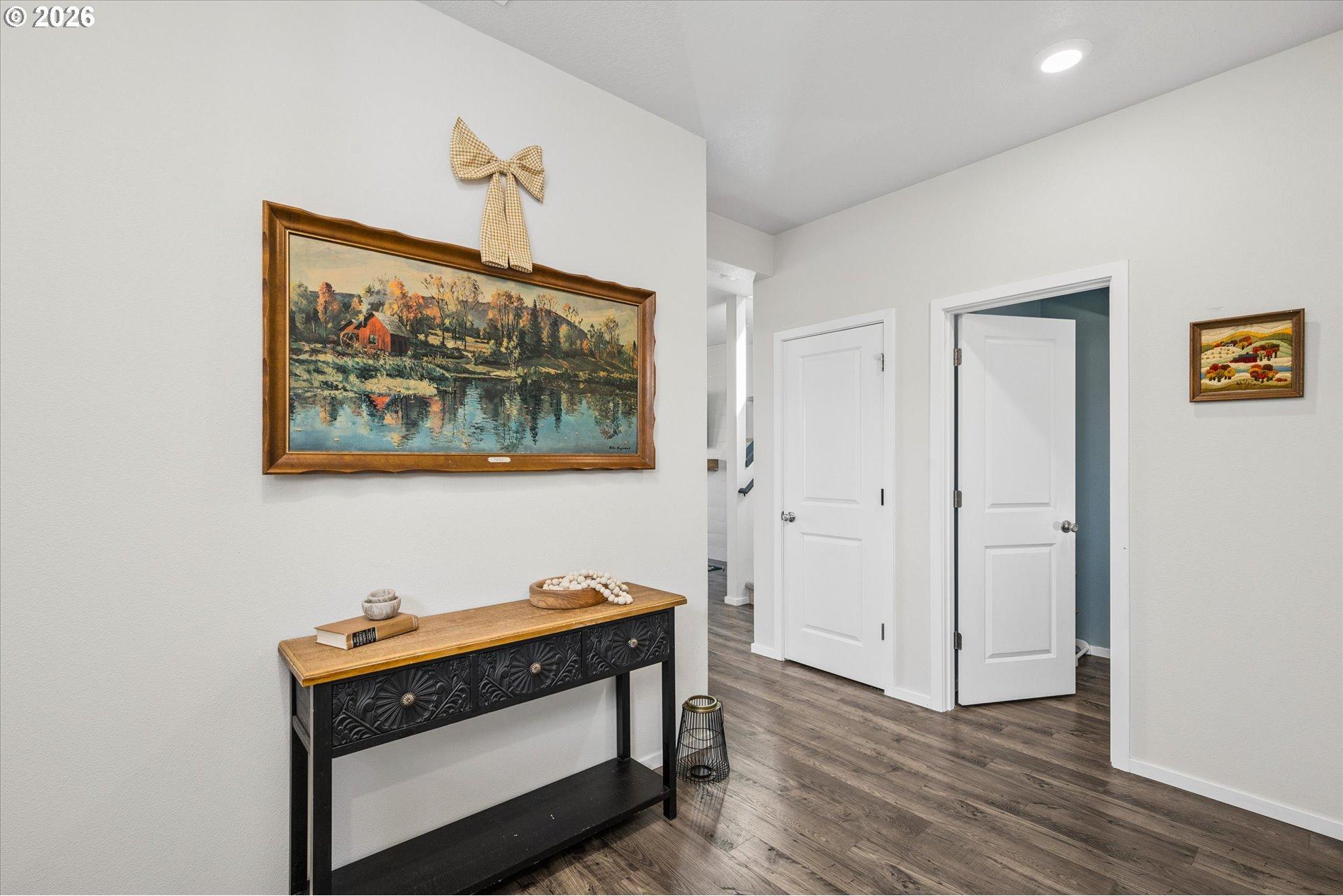 2906 V Street Springfield, OR 97477 - Photo 5 of 43 Gallery Image 5