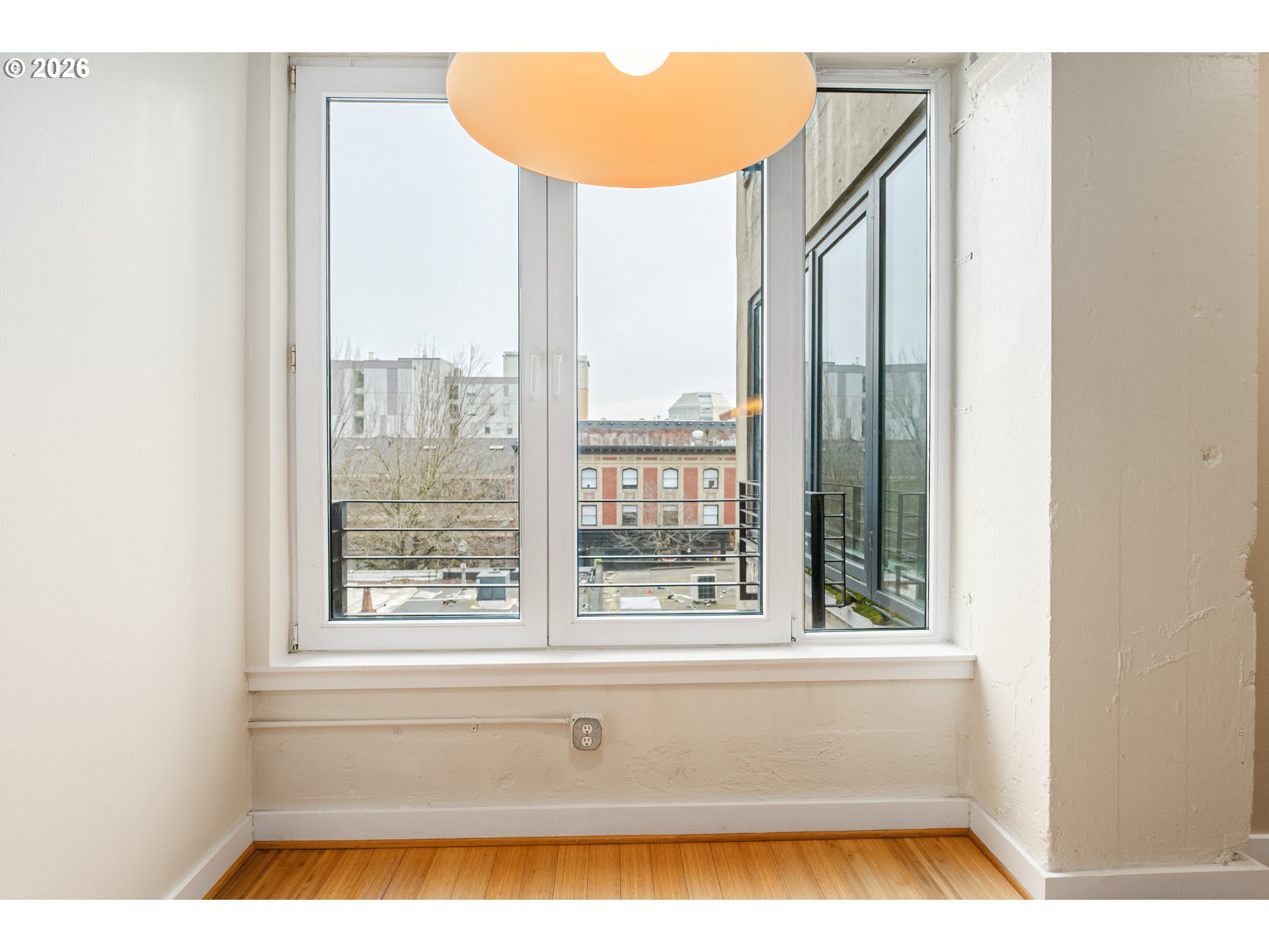 300 Northwest 8th Avenue, Unit 303 Portland, OR 97209 - Photo 10 of 22 Dining Area